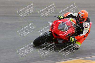 media/Mar-20-2023-Moto Forza (Mon) [[d0bbc59e78]]/1-A Group (Green)/Session 4 (Turn 10 Inside)/